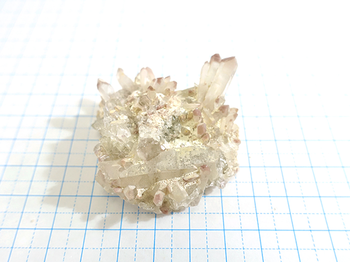 ［H-0279］リチウムファントム入り水晶クラスター
